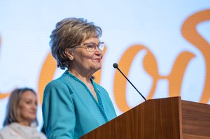 Благотворительный концерт Огни добра в Казани 14 марта 2026 - ОГНИ 0271