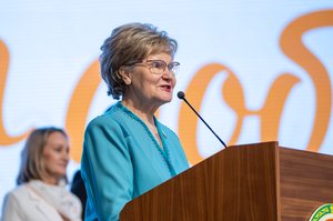 Благотворительный концерт Огни добра в Казани 14 марта 2026 - ОГНИ 0272