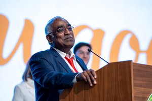 Благотворительный концерт Огни добра в Казани 14 марта 2026 - ОГНИ 0334