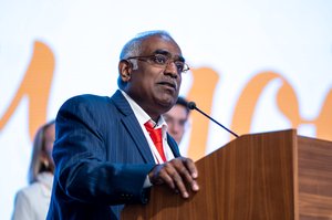 Благотворительный концерт Огни добра в Казани 14 марта 2026 - ОГНИ 0341