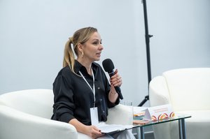 Благотворительный концерт Огни добра в Казани 14 марта 2026 - ОГНИ 0371