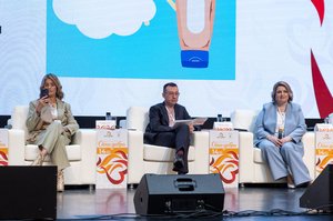 Благотворительный концерт Огни добра в Казани 14 марта 2026 - ОГНИ 0457