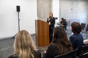 Благотворительный концерт Огни добра в Казани 14 марта 2026 - ОГНИ 0479