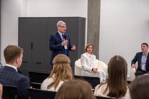 Благотворительный концерт Огни добра в Казани 14 марта 2026 - ОГНИ 0697