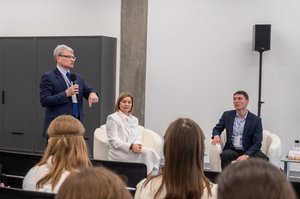 Благотворительный концерт Огни добра в Казани 14 марта 2026 - ОГНИ 0698