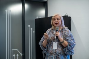 Благотворительный концерт Огни добра в Казани 14 марта 2026 - ОГНИ 0967