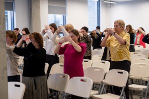 Благотворительный концерт Огни добра в Казани 14 марта 2026 - ОГНИ 1094