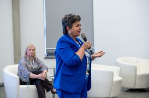 Благотворительный концерт Огни добра в Казани 14 марта 2026 - ОГНИ 1103