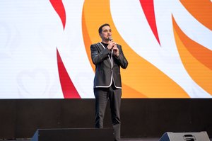 Благотворительный концерт Огни добра в Казани 14 марта 2026 - ОГНИ 1246