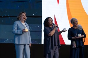 Благотворительный концерт Огни добра в Казани 14 марта 2026 - ОГНИ 1374